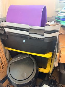 2 dog carriers/crates