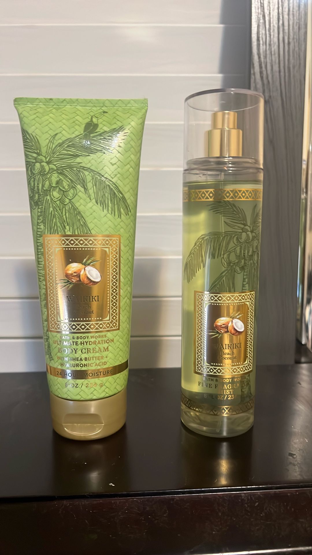 Waikiki Beach Coconut ultimate hydration Bath and body Works