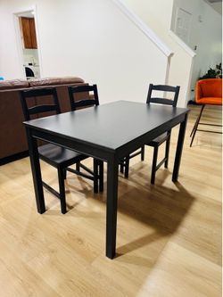 Selling Table and 3 Chairs