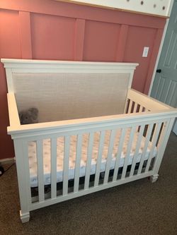 Baby crib