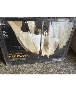 Halloween Mondo