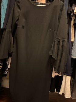 Women’s Clothing Closet Cleanout