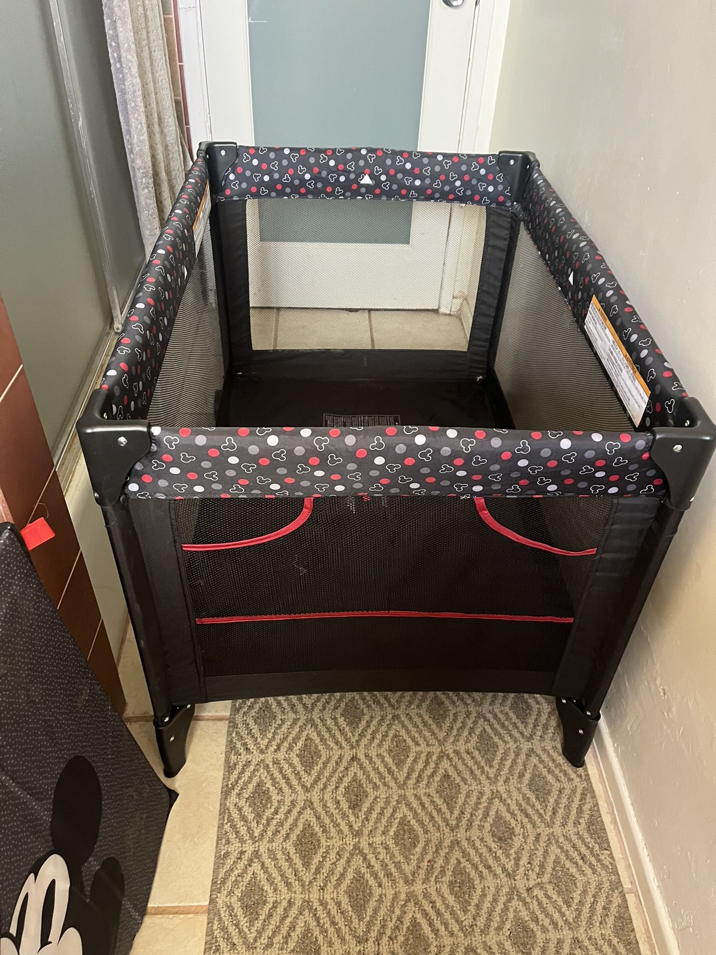 Disney Play Pen