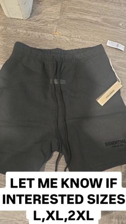 Fear of God Essentials shorts size 2xl