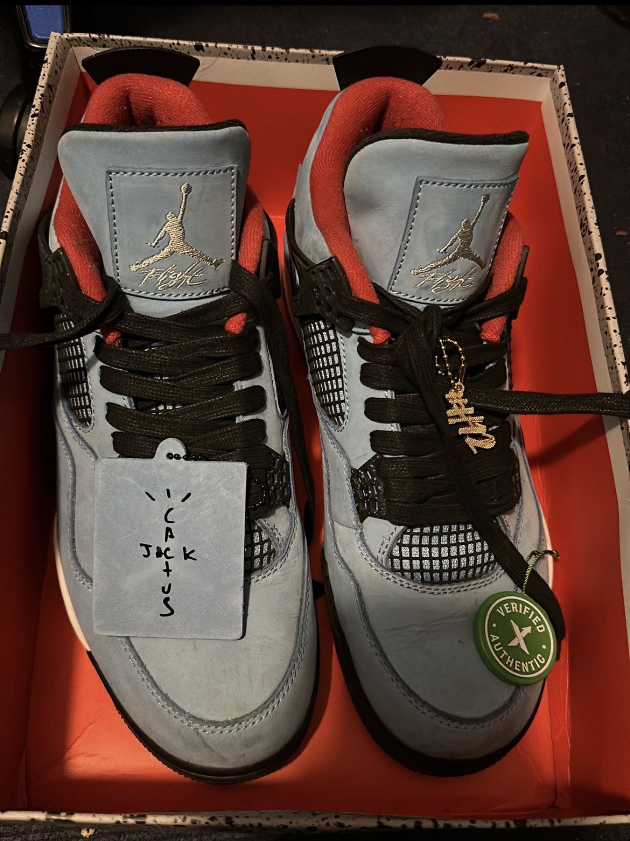 Travis Scott Jordan 4 Size 12.5 for Sale in Chicago IL OfferUp