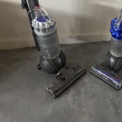 Vacuum Cleaners 
