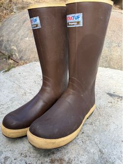 XtraTuf boots 11