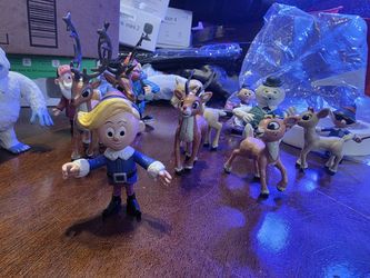 CHRISTMAS CAKE TOPERS