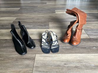 Set of 3 pair of women’s size 9.5 shoes/boots, excellent condition