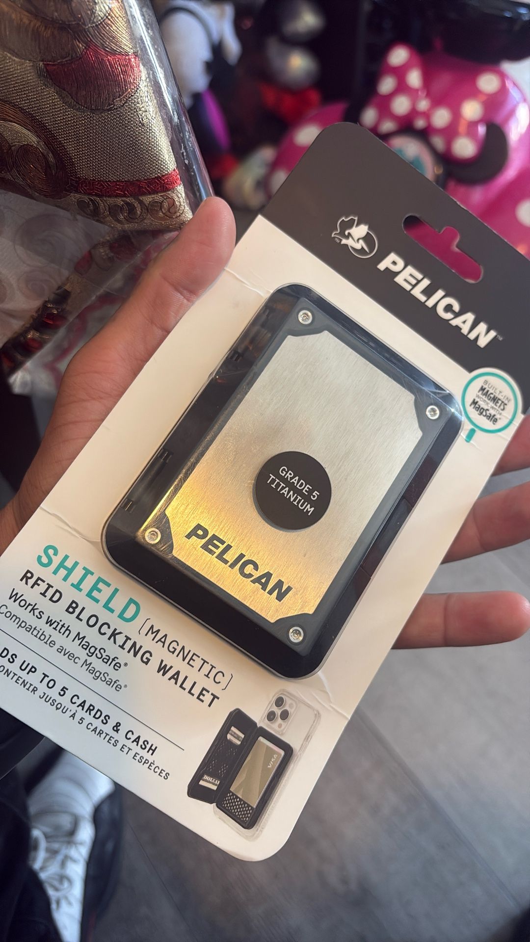 Pelican Wallet