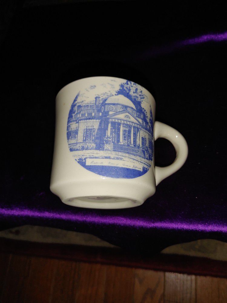 Souvenir Thomas Jefferson coffee cup