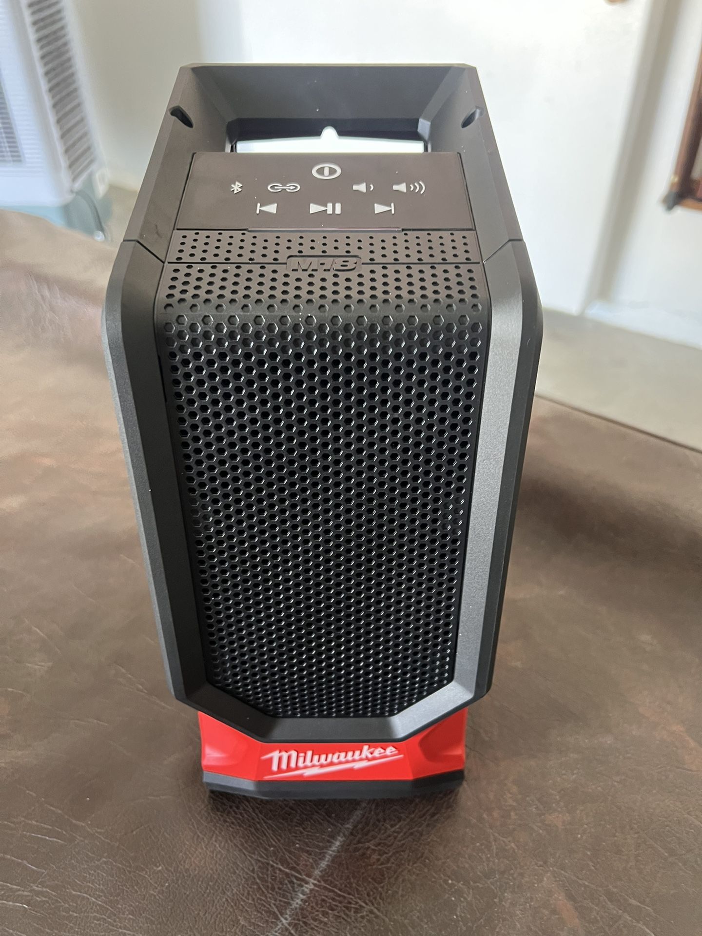 Milwaukee M18 Bluetooth Speaker