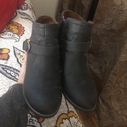  Black Booties