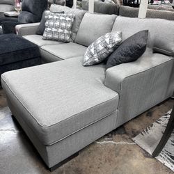 Sectional, Free Delivery 🚚 financing available
