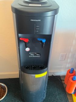Frigidaire Top-Load Water Cooler Dispenser