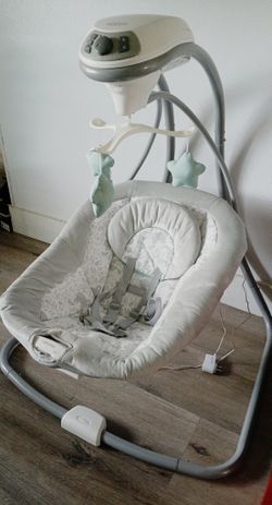 Graco Baby Swing  $50