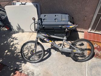 GT RACING BIKE BMX