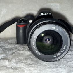 Nikon D3100 