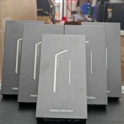 Samsung Galaxy S25 Ultra 256GB Factory Unlocked Brand New Sealed 