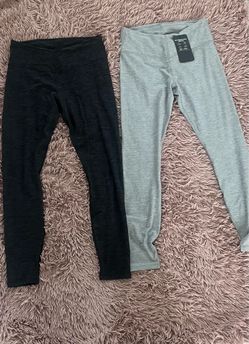 Grey Fabletics leggings
