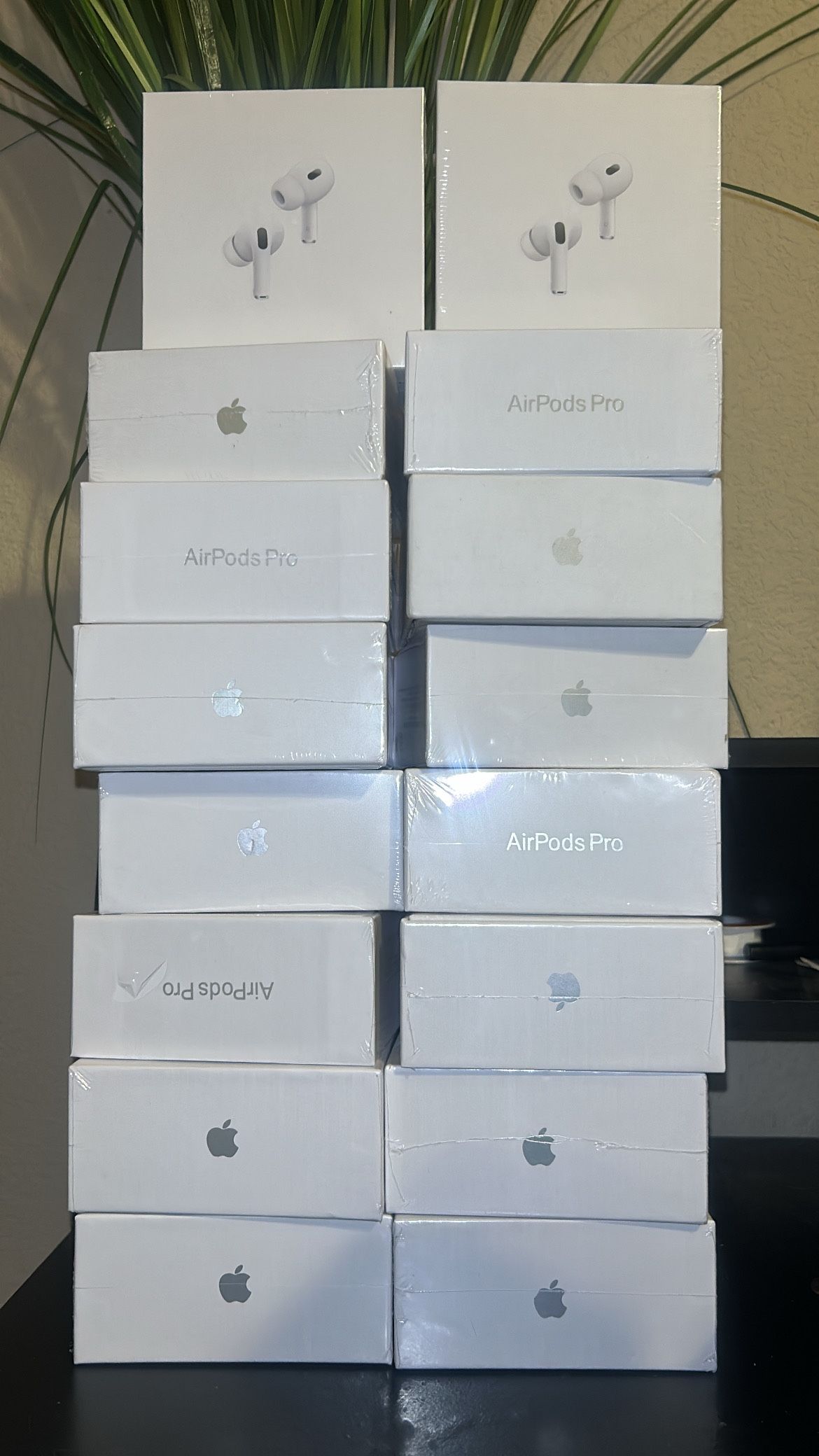 AIRPODS PRO 2 INCREDIBLE CONDITION BUY NOW