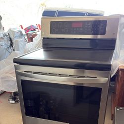 LG appliances-Range,Dishwasher,Microwave