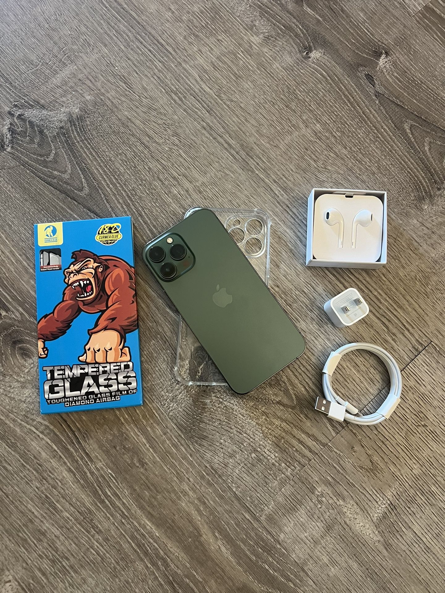 IPHONE 13 PRO MAX UNLOCKED FOR ANY CARRIER COMPANY & ANY COUNTRY 128GB