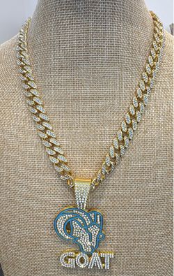 Cuban chain blinged out