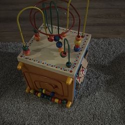 Child’s activity cube