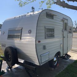 Vintage Camping Trailer 