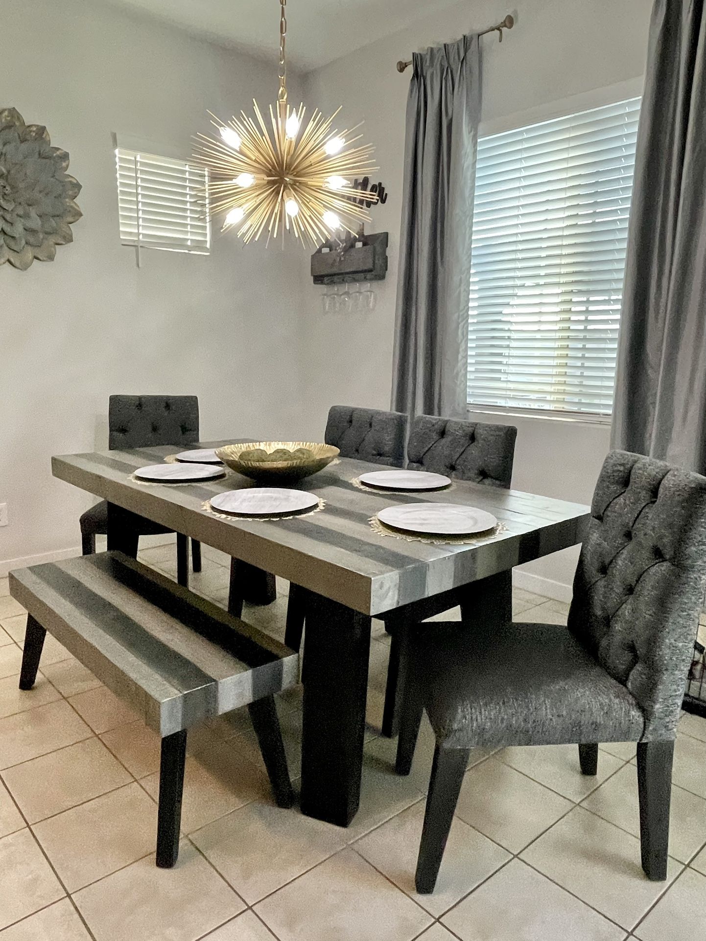 Mor Furniture Table Set