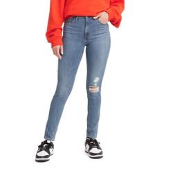  Levi's Women's 721 High Rise Skinny Jeans   The Levi's Women's Jeans "721 High-Rise Skinny" in Hypersoft.Sculpting Light Blue offer a flattering fit 
