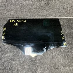 Rear Door Glass Right Side 2015 Kia Soul OEM