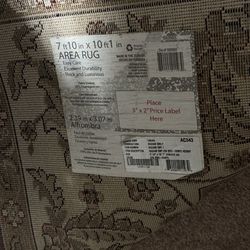 Luxurious 8x10 persian area rug