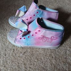 Jojo Siwa GIRL Sneakers