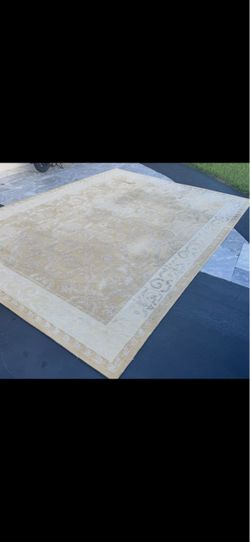 Large Beige Floral Area Rug