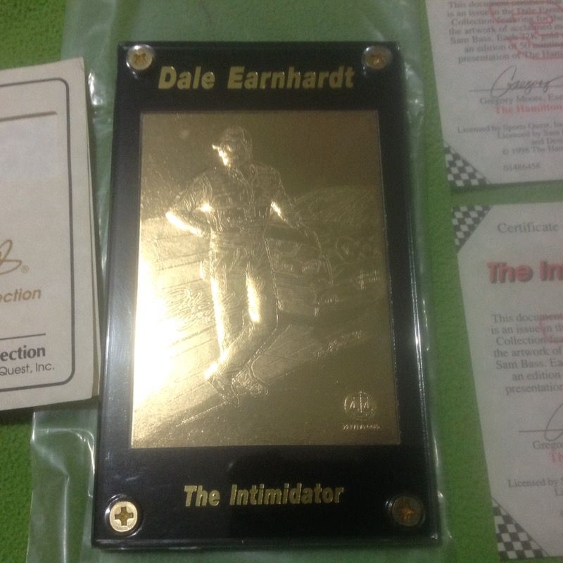 Nascar Dale Earnhardt Sr plaque Gold Card #00A1309 collectible THE INTIMIDATOR