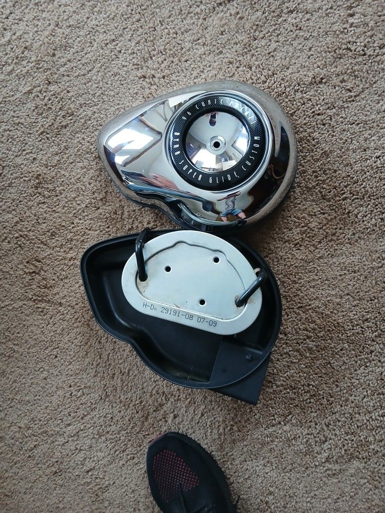 Air Cleaner For '10 Superglide 