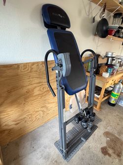 Innova Inversion Table