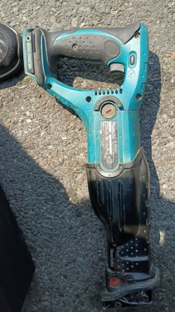 Makita sawzall used