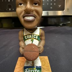 Rashard  Lewis, Seattle Supersonics Bobble Head Nba Collectible