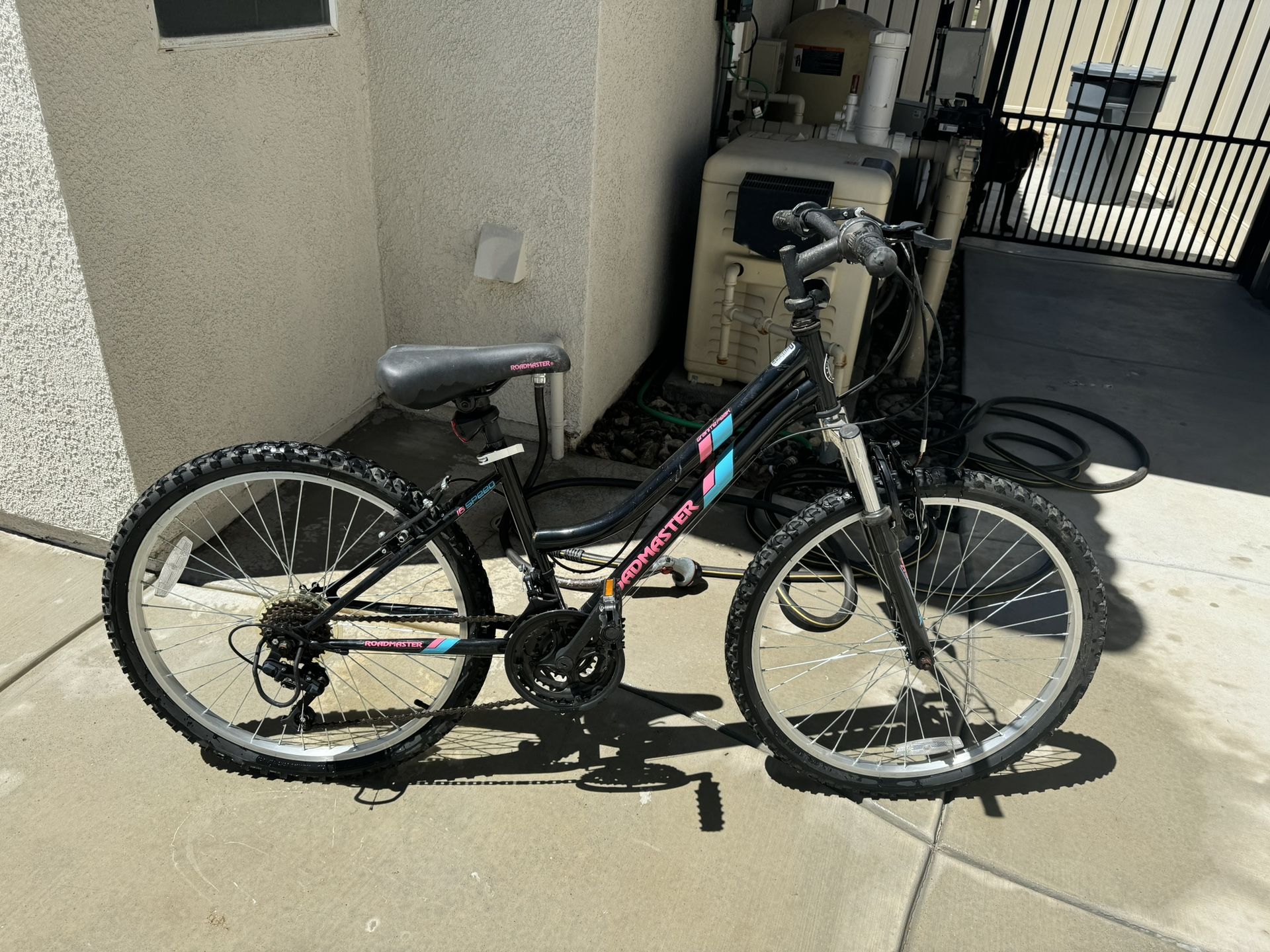 Roadmaster 24" Granite Peak Mountain Bike