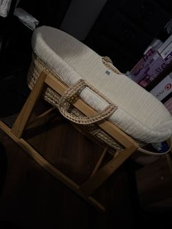Baby Bassinet With stand