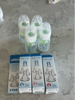 Dr. Brown narrow neck bottles 2oz & nipples