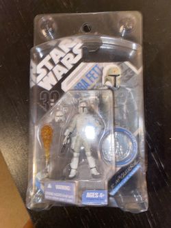COLLECTABLE STAR WARS FIGURE