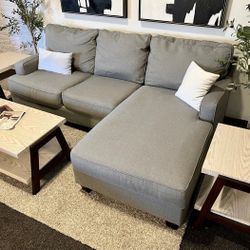 Ashley Furniture Gray 2pc L-Shape Sectional Sofa with Right Chaise