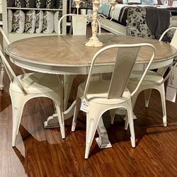 Magnolia Rustic Round Dining Table & Chairs