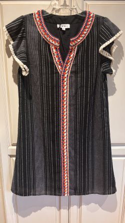 NEW black dress THML size M has embroidery 