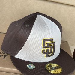 New Era San Diego Padres Fitted 59Fifty Hat 2024 Batting Practice Edition 5950 Cap