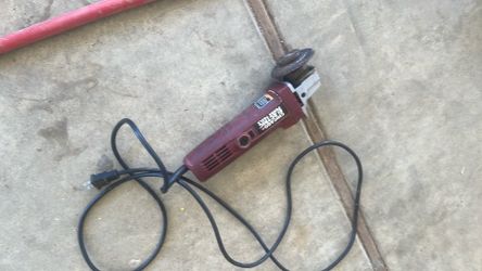 Hand grinder